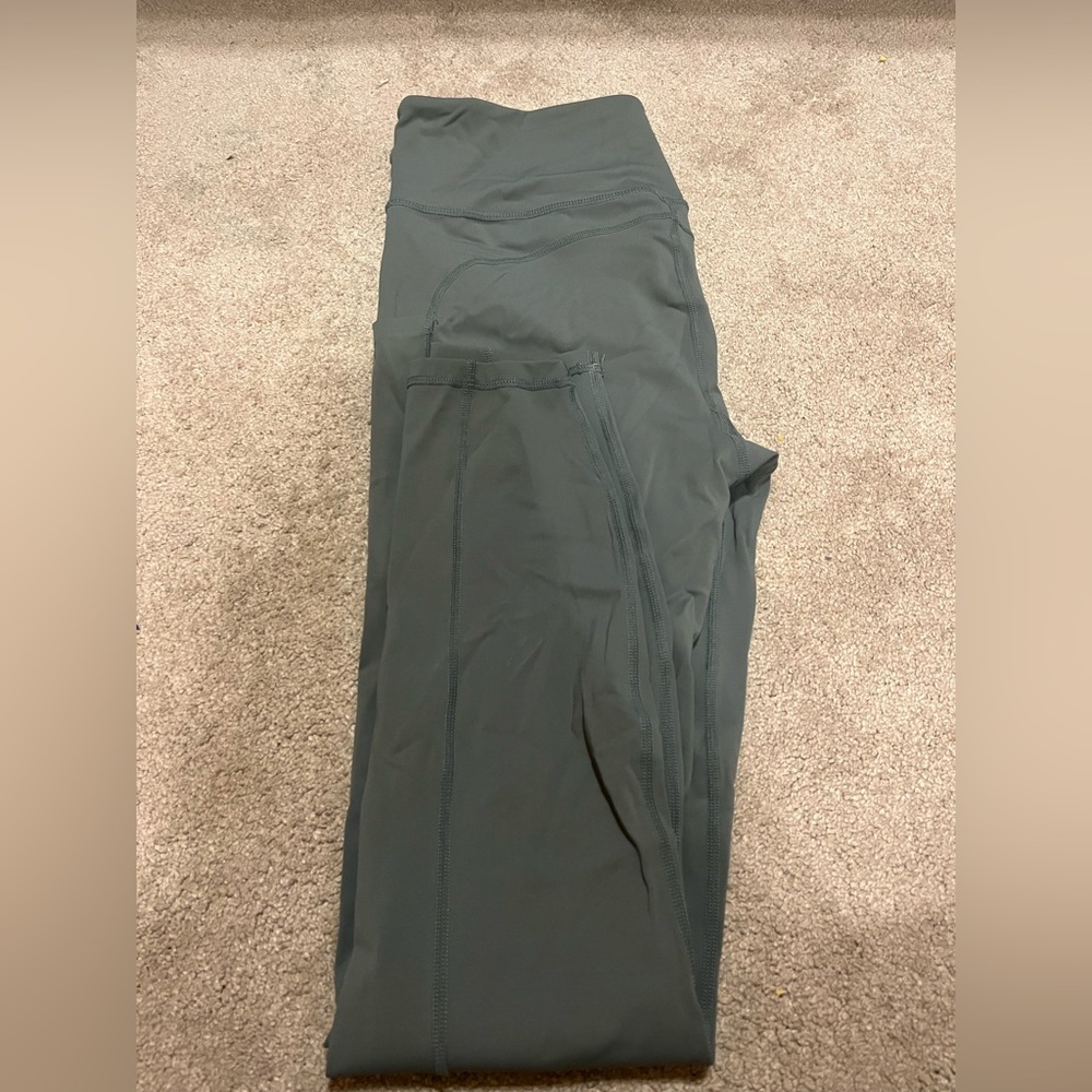 Dark green leggings